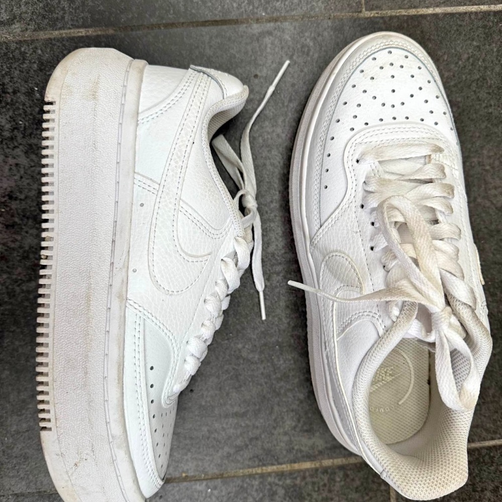 Nike White Athletic Shoes platform